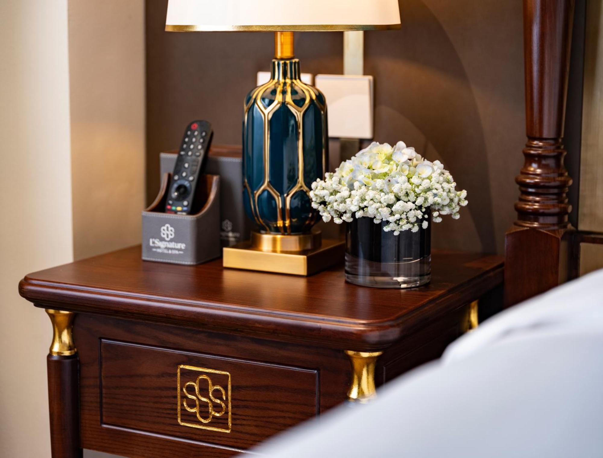 L'Signature Hotel & Spa Hanoi Exterior photo