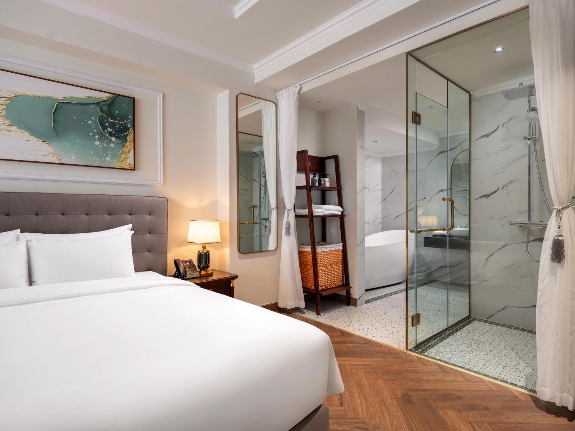 L'Signature Hotel & Spa Hanoi Exterior photo