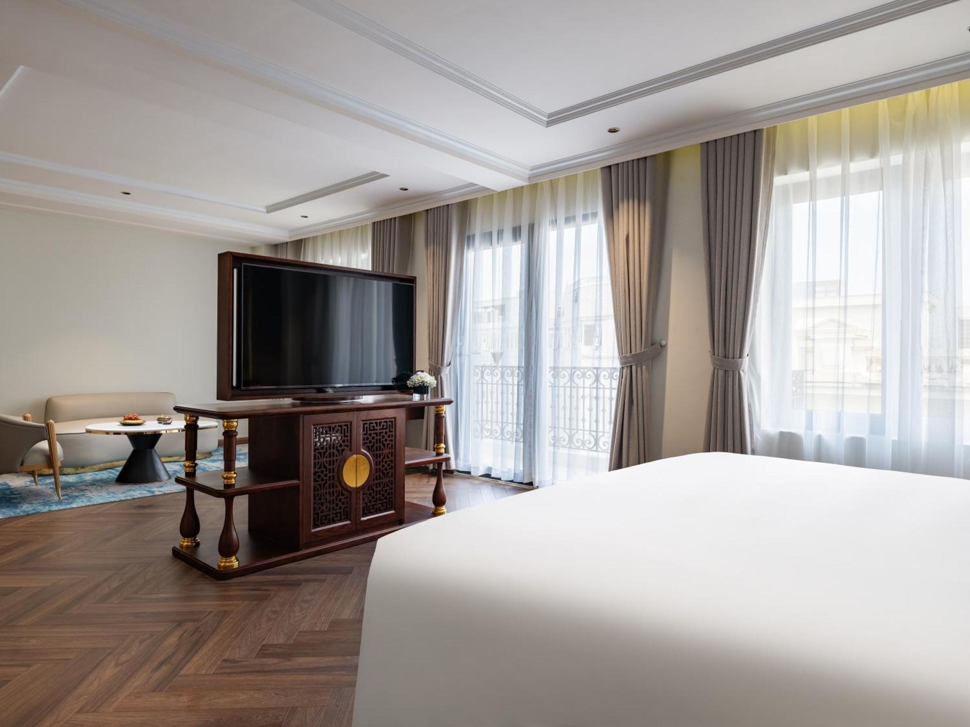 L'Signature Hotel & Spa Hanoi Exterior photo