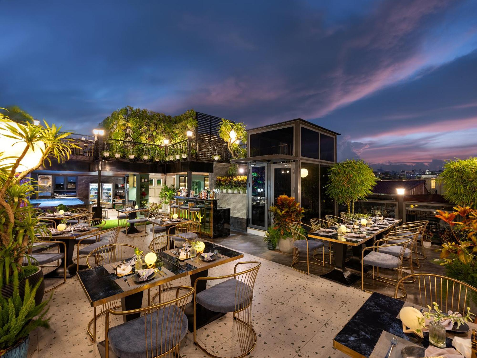 L'Signature Hotel & Spa Hanoi Exterior photo